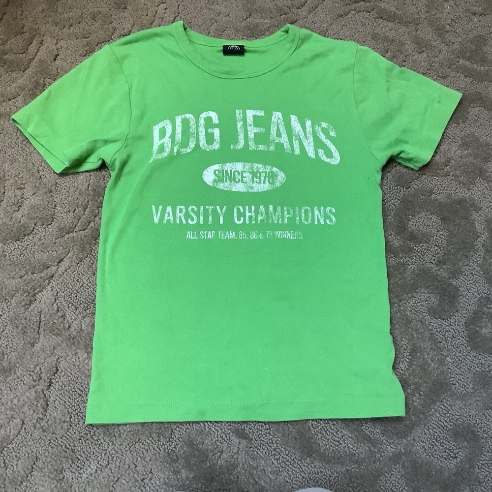 (Bin 4) Urban Outfitters BDG jeans varsity tee, Size S